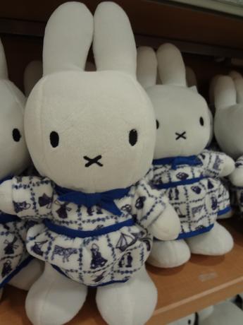 20120823_many many miffy