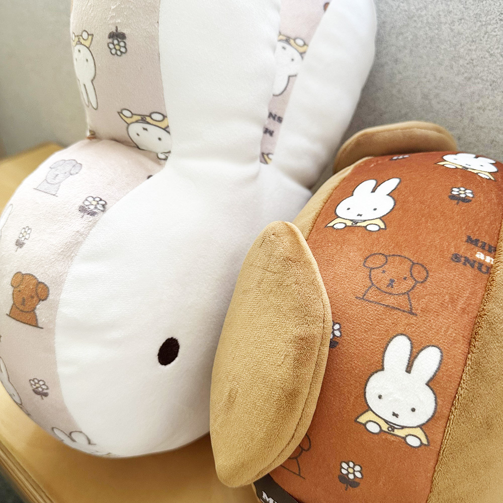 miffy and snuffy クッション